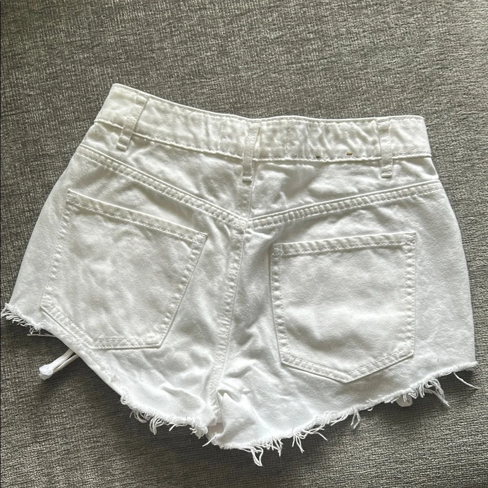 Garage White Lace-Up Side Distressed Denim Shorts - Picture 2 of 5